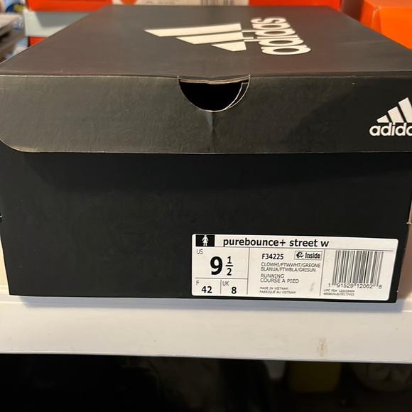 Women’s sneakers - Picture 4 of 4